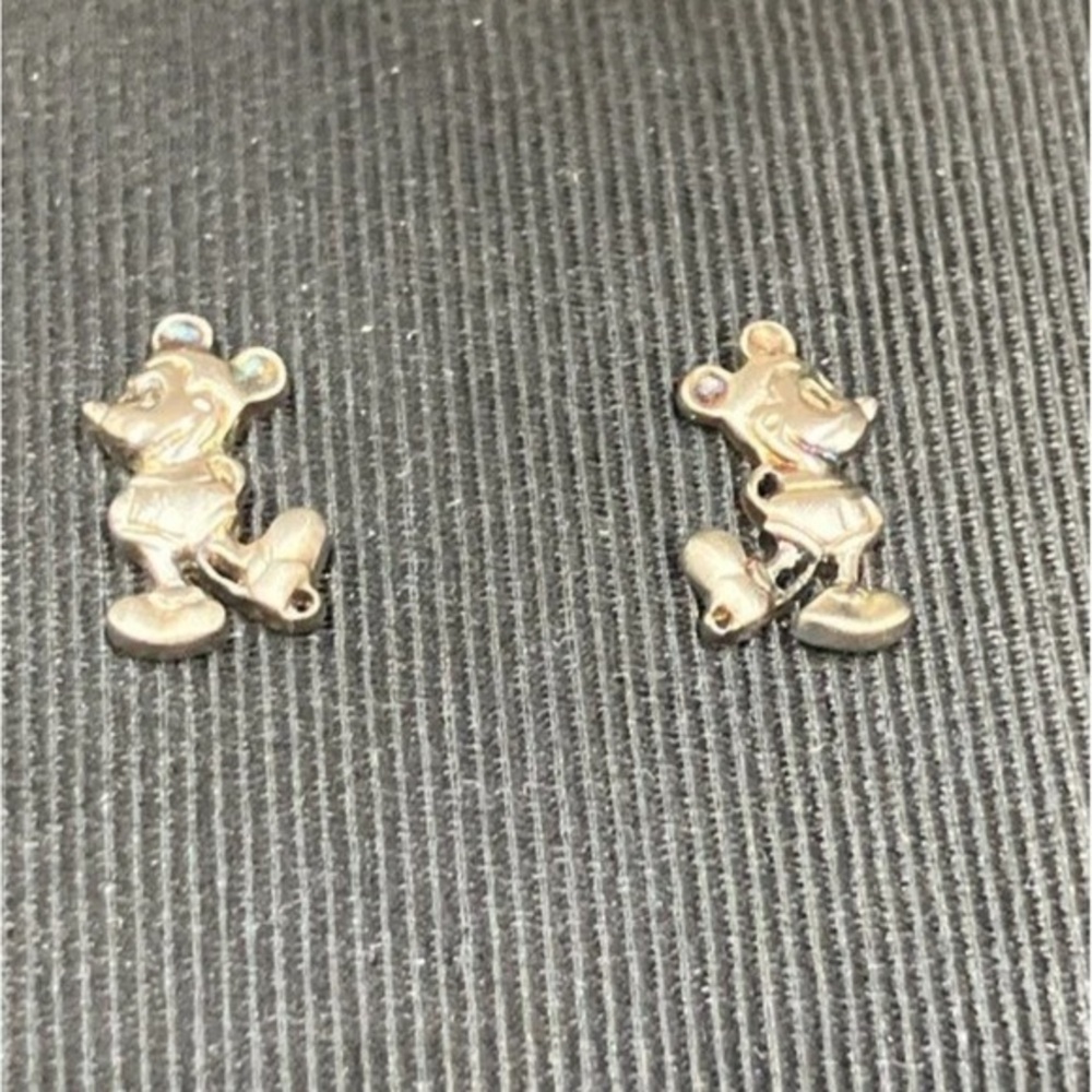 Disney sterling Silver Mickey Mouse Stud Earrings